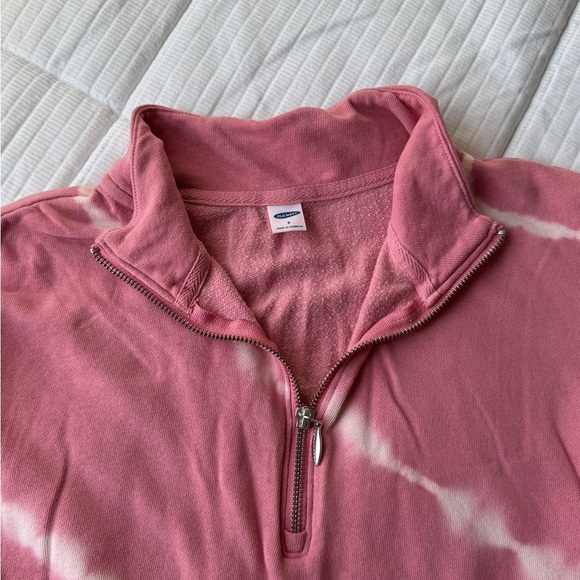 Old Navy pink and white tie dye quarter zip sweatshirt - Picture 4 of 8
